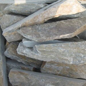 Kamień elewacyjny cięty jednostronnie „12” (ok. 205 zł brutto/m2)